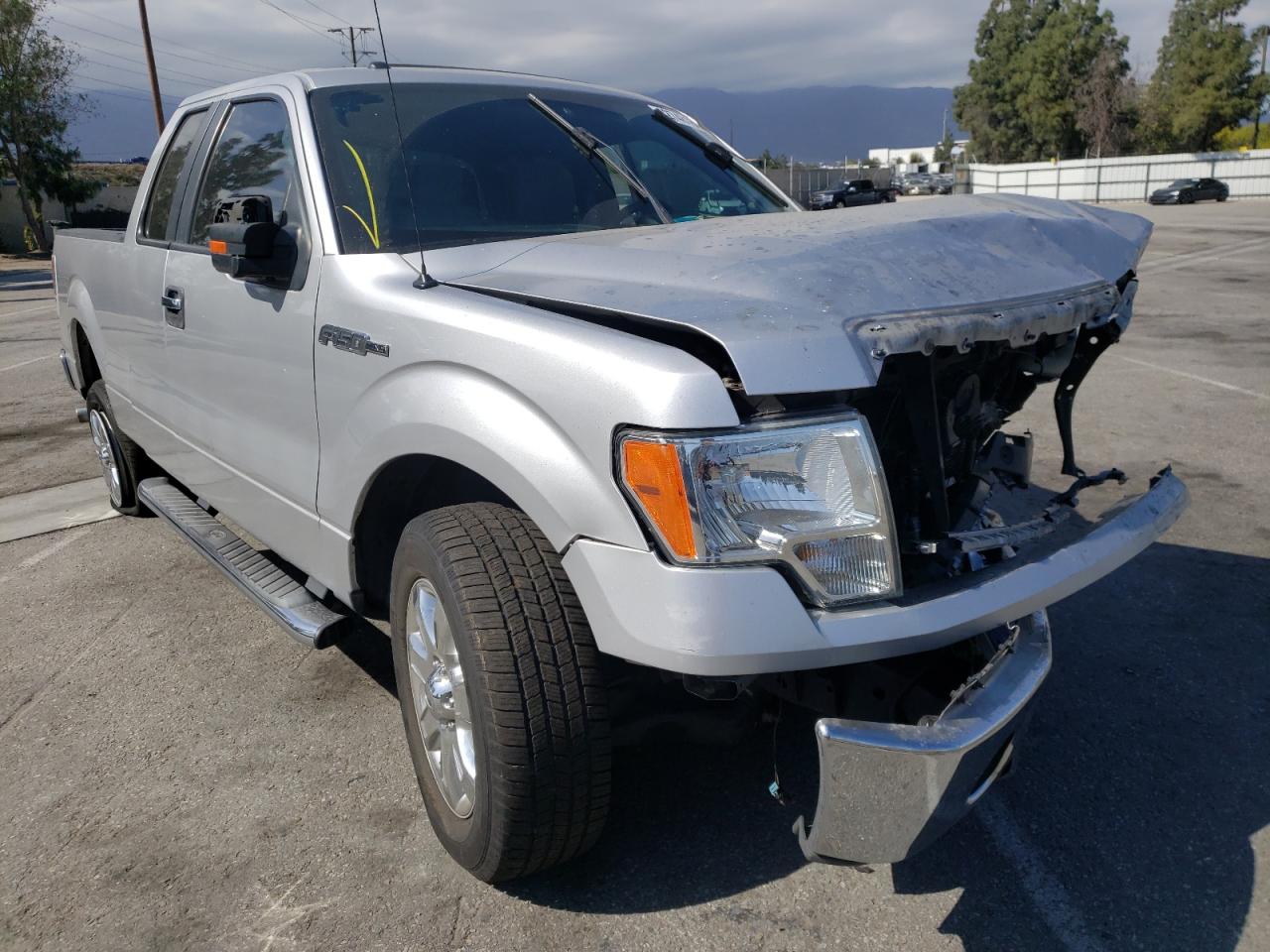 FORD F150 SUPER 2013 with VIN 1FTFX1CF3DFB30899 - Photo from auction