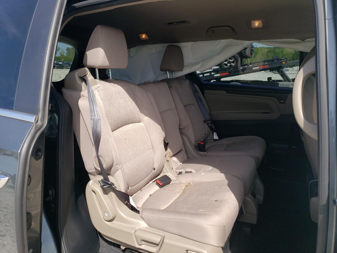 Photo 6 from auction – 2018 HONDA ODYSSEY EX with VIN 5FNRL6H50JB108753
