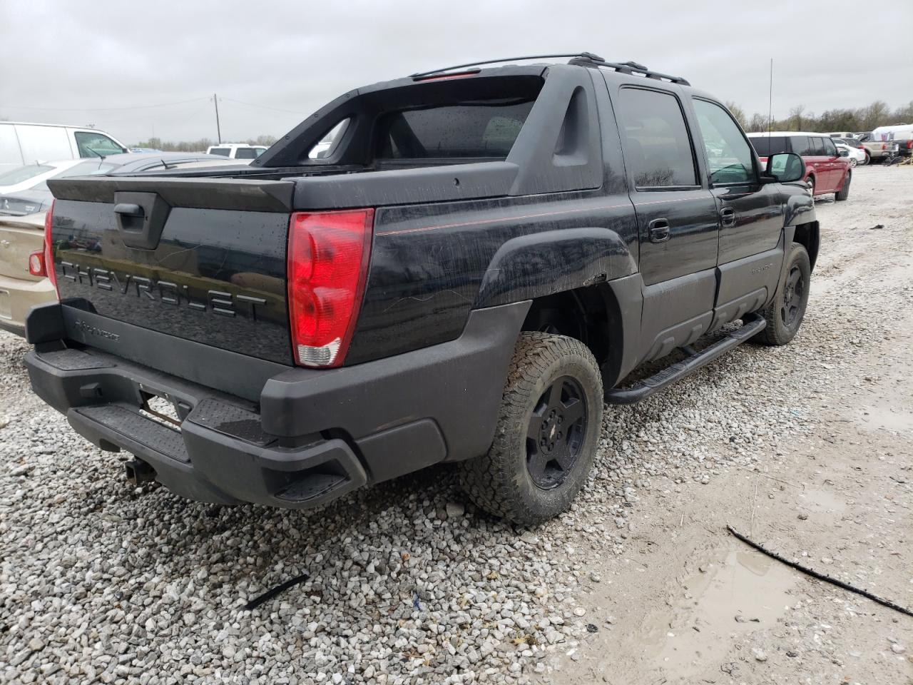 Photo 4 from auction – 2003 CHEVROLET AVALANCHE with VIN 3GNEK13TX3G113277