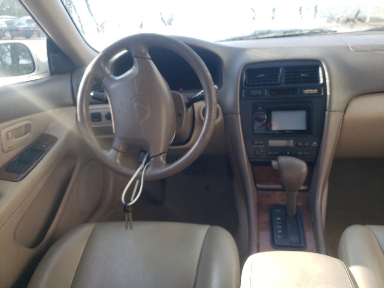 Photo 9 from auction – 1997 LEXUS ES 300 with VIN JT8BF22G5V5005085
