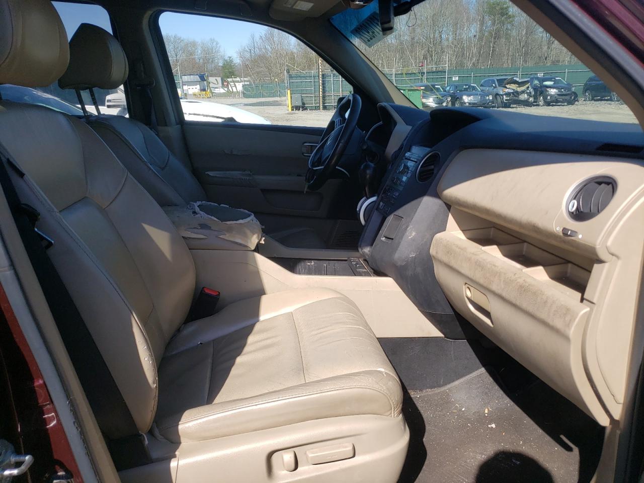 Photo 5 from auction – 2011 HONDA PILOT EXL with VIN 5FNYF4H57BB007248