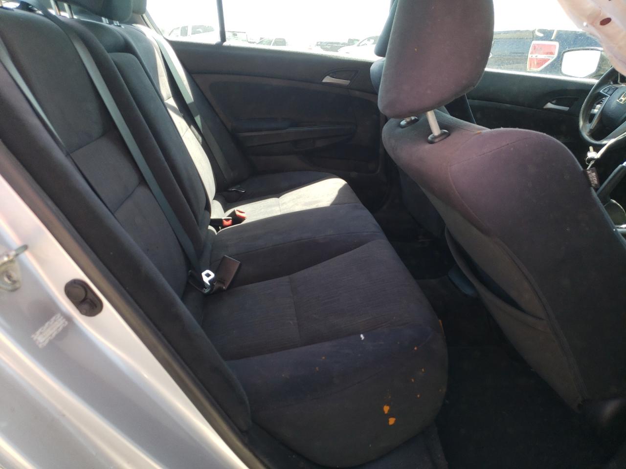 Photo 6 from auction – 2011 HONDA ACCORD LX with VIN 1HGCP2F38BA156582