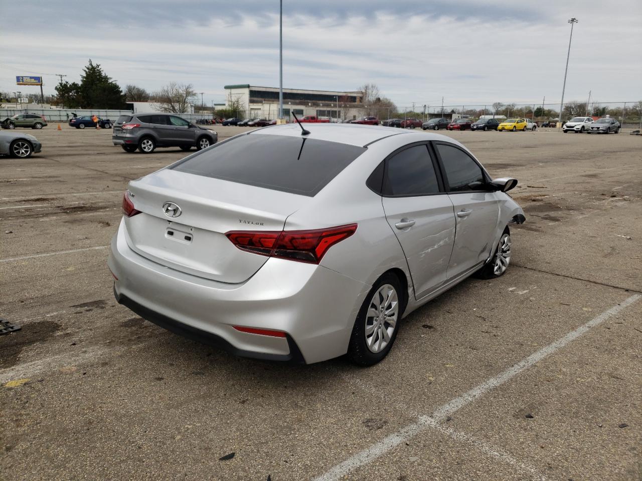 Photo 4 from auction – 2020 HYUNDAI ACCENT SE with VIN 3KPC24A63LE126642