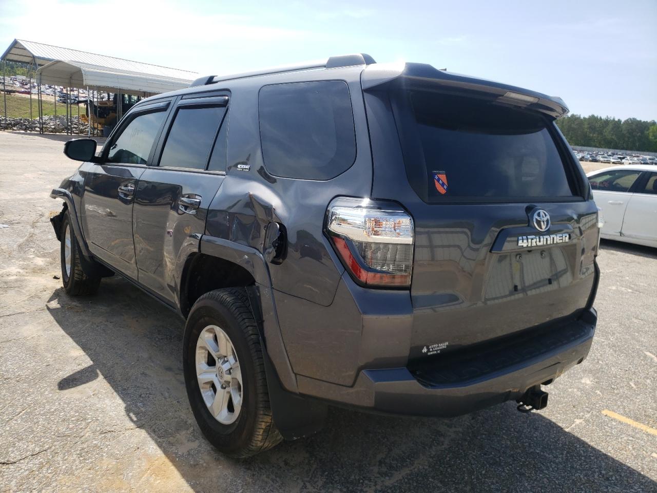 Photo 3 from auction – 2020 TOYOTA 4RUNNER SR with VIN JTEZU5JR0L5227973