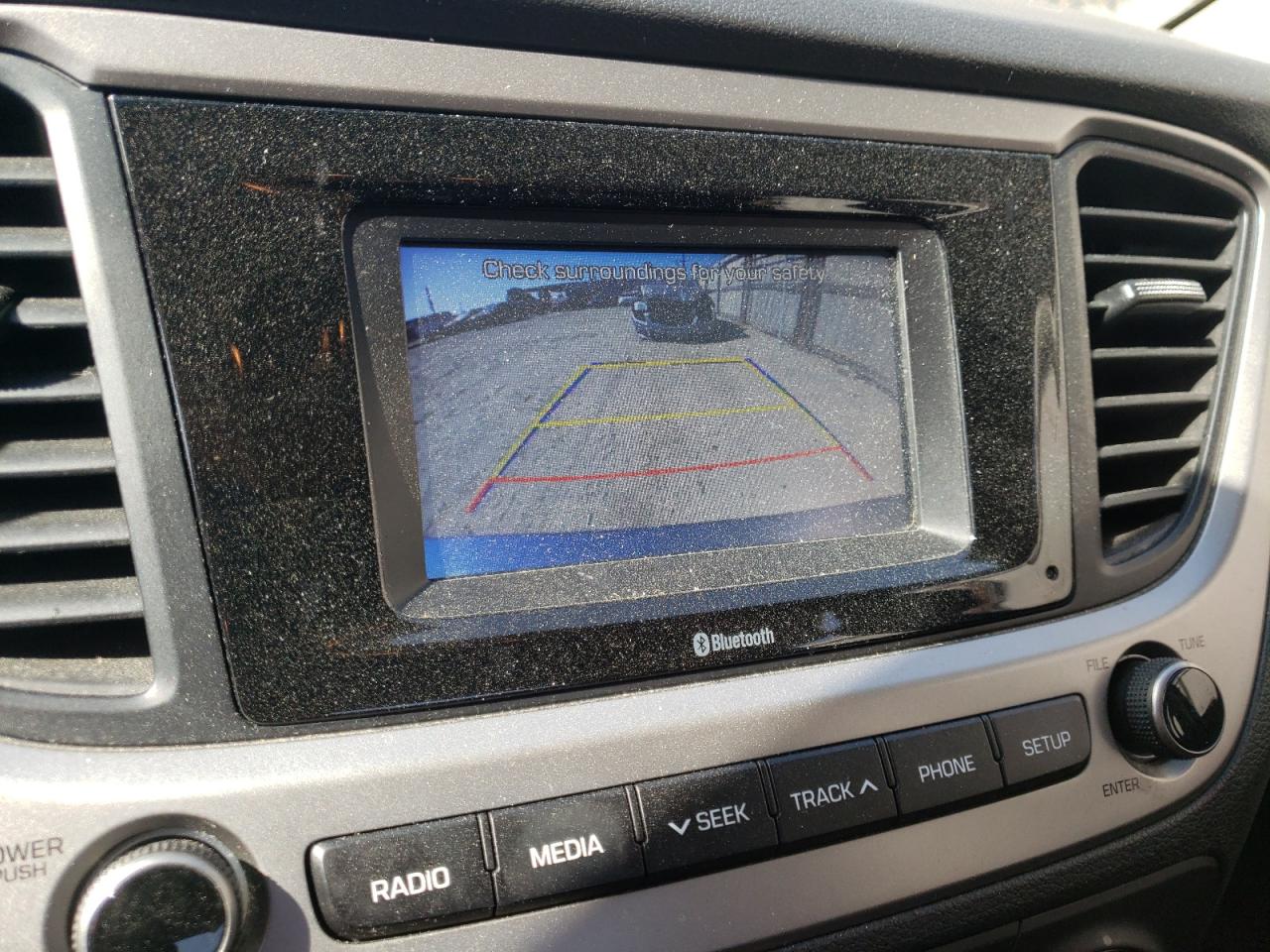 Photo 9 from auction – 2019 HYUNDAI ACCENT SE with VIN 3KPC24A3XKE083115