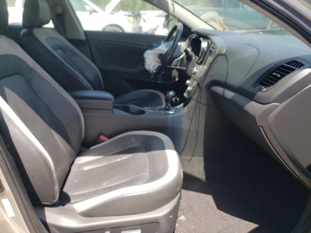 Photo 5 from auction – 2011 KIA OPTIMA SX with VIN KNAGR4A65B5158285