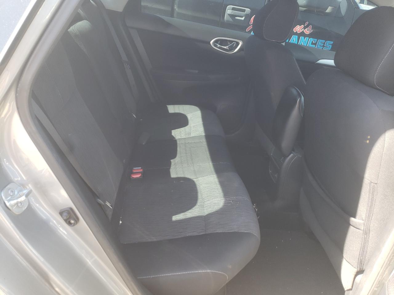 Photo 6 from auction – 2014 NISSAN SENTRA S with VIN 3N1AB7AP8EY223003
