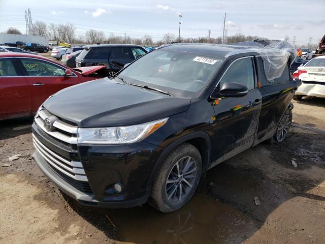 Photo 2 from auction – 2019 TOYOTA HIGHLANDER with VIN 5TDJZRFH3KS569615