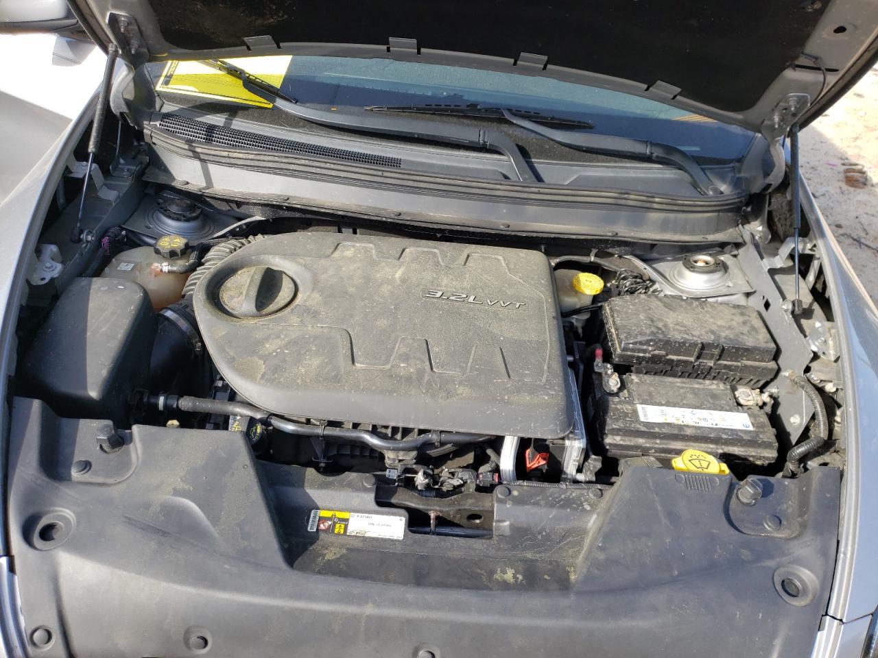 Photo 7 from auction – 2014 JEEP CHEROKEE L with VIN 1C4PJLDS3EW103877