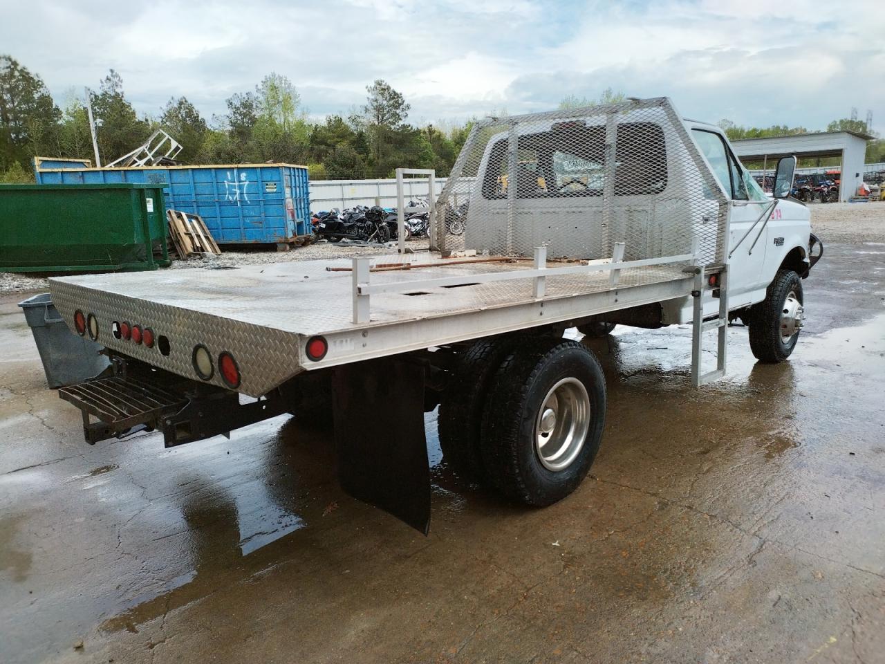 Photo 4 from auction – 1994 FORD F350 with VIN 1FDKF38M2RNB17123
