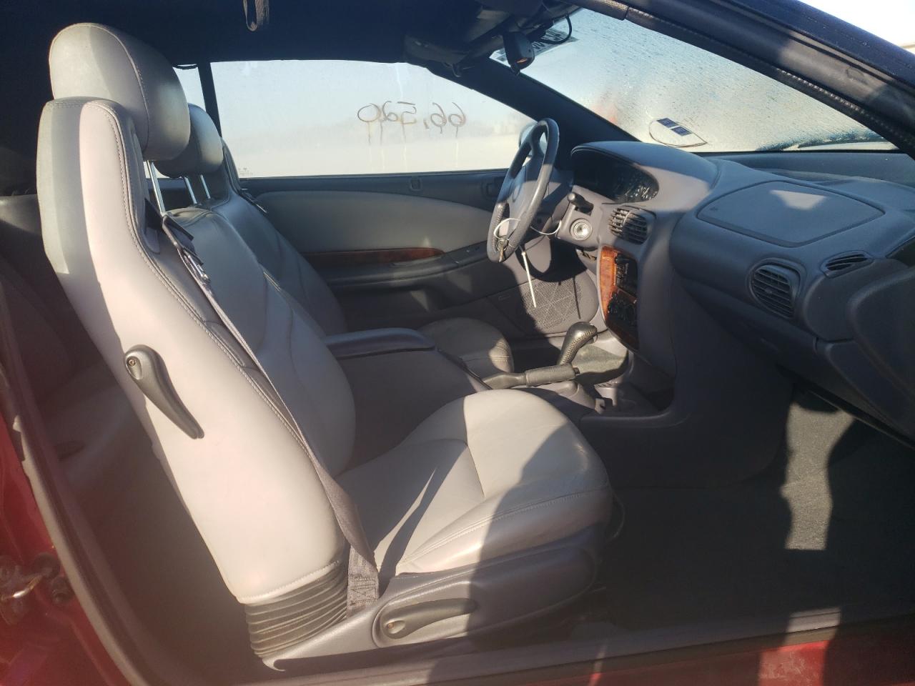 Photo 5 from auction – 1996 CHRYSLER SEBRING with VIN 3C3EL55H7TT297501