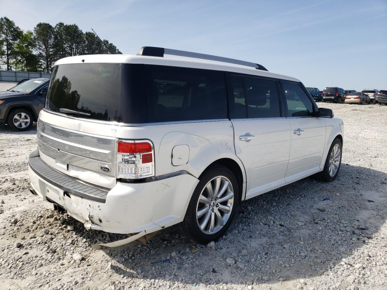 Photo 4 from auction – 2013 FORD FLEX LIMIT with VIN 2FMGK5D87DBD32720