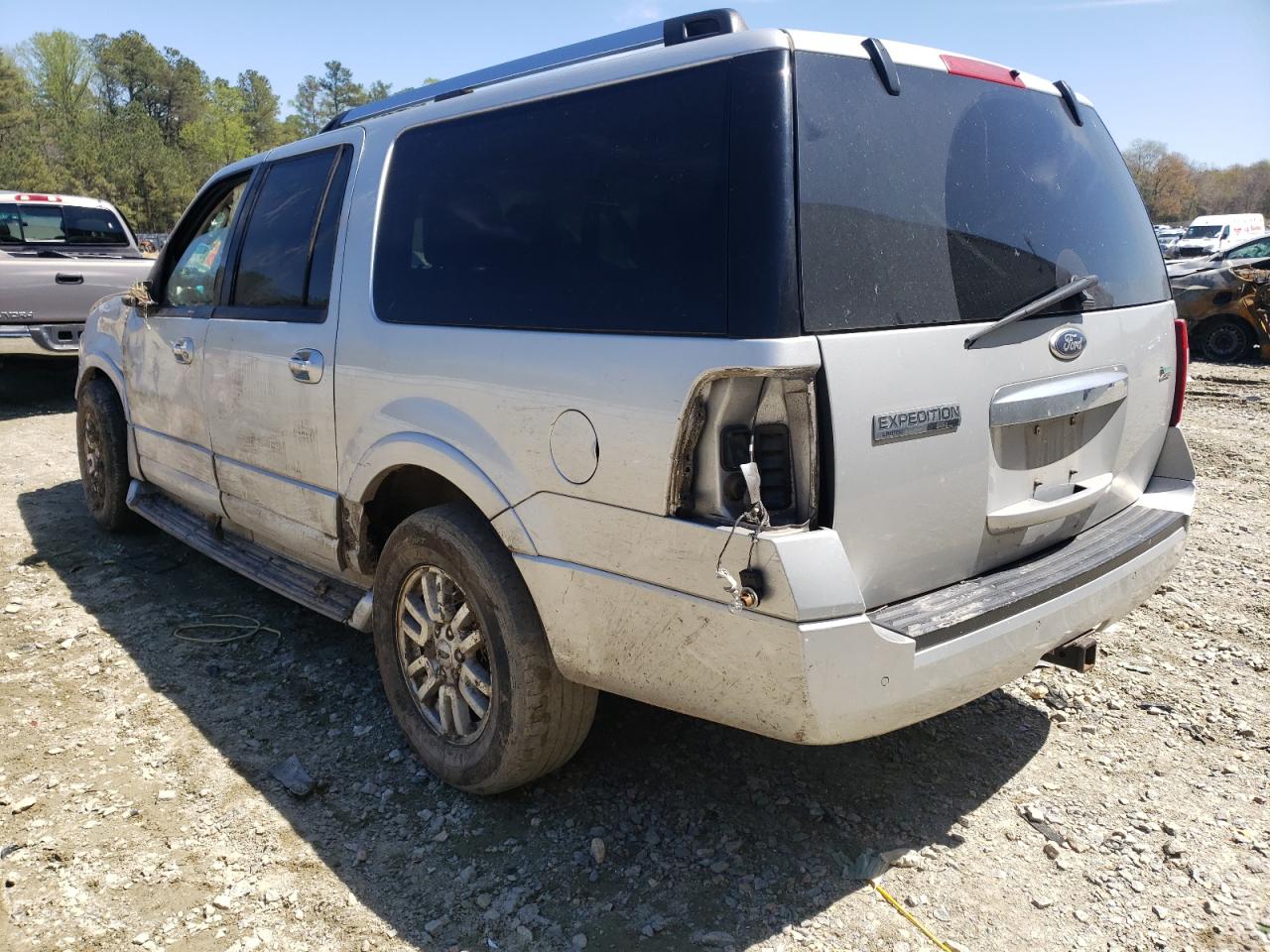 Photo 3 from auction – 2013 FORD EXPEDITION with VIN 1FMJK1K5XDEF27478