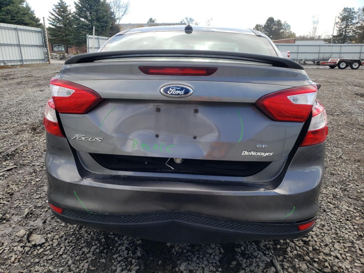 Foto 9 de la subasta – 2014 FORD FOCUS SE con VIN 1FADP3F26EL215269