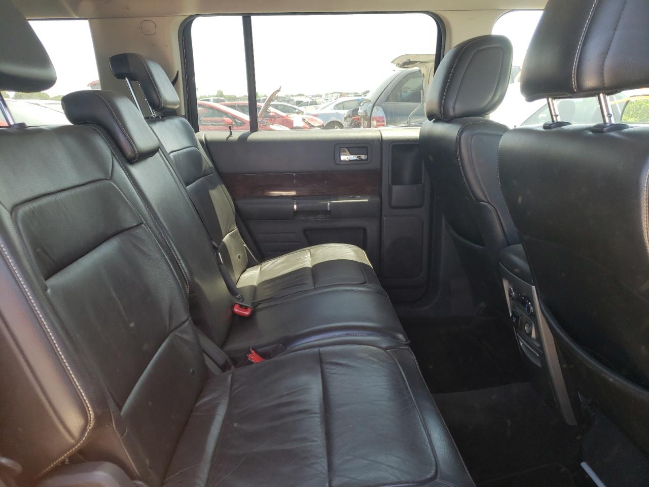 Photo 6 from auction – 2010 FORD FLEX SEL with VIN 2FMHK6CC5ABA39099