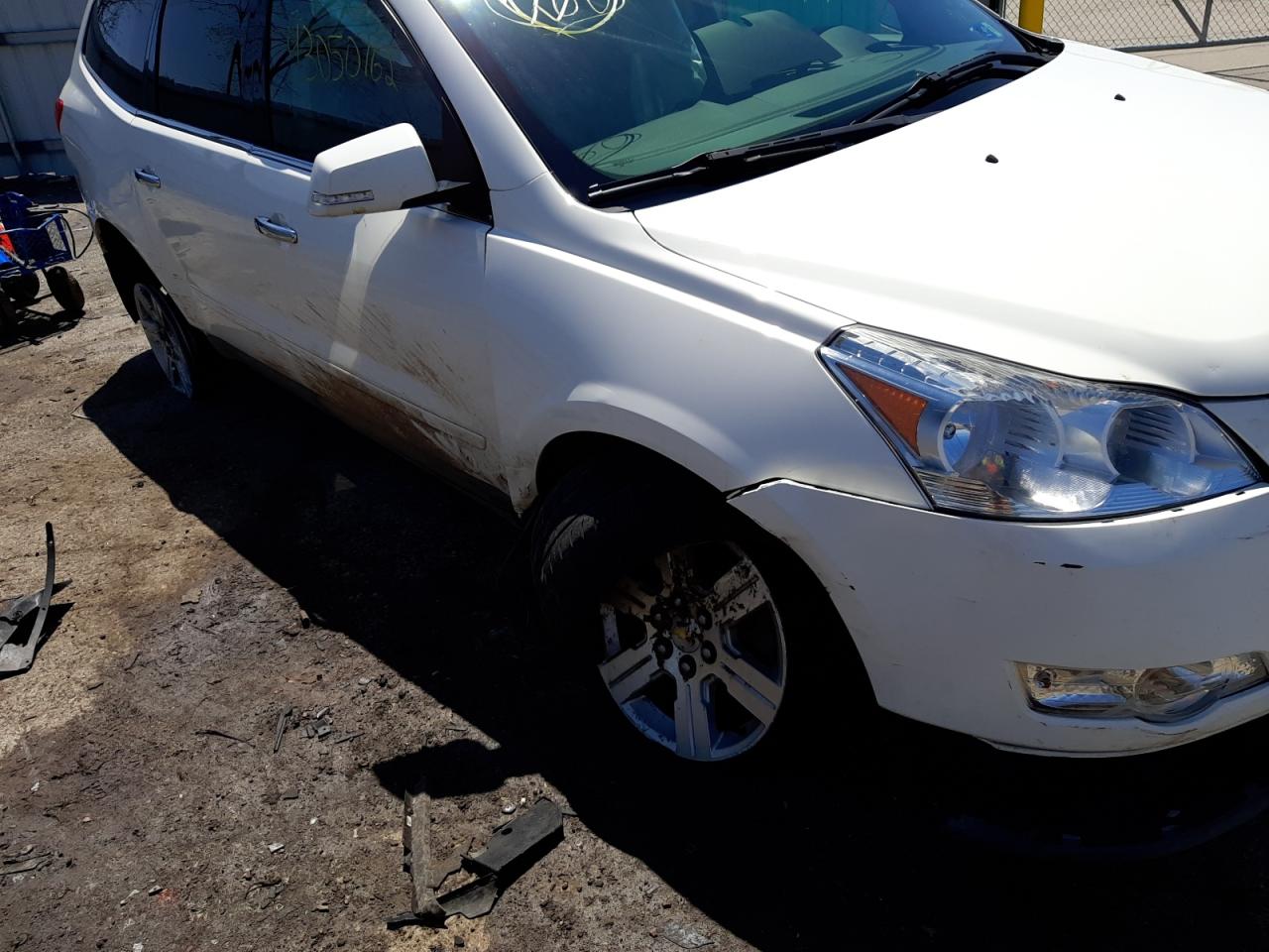 Photo 9 from auction – 2011 CHEVROLET TRAVERSE L with VIN 1GNKVGED1BJ408879