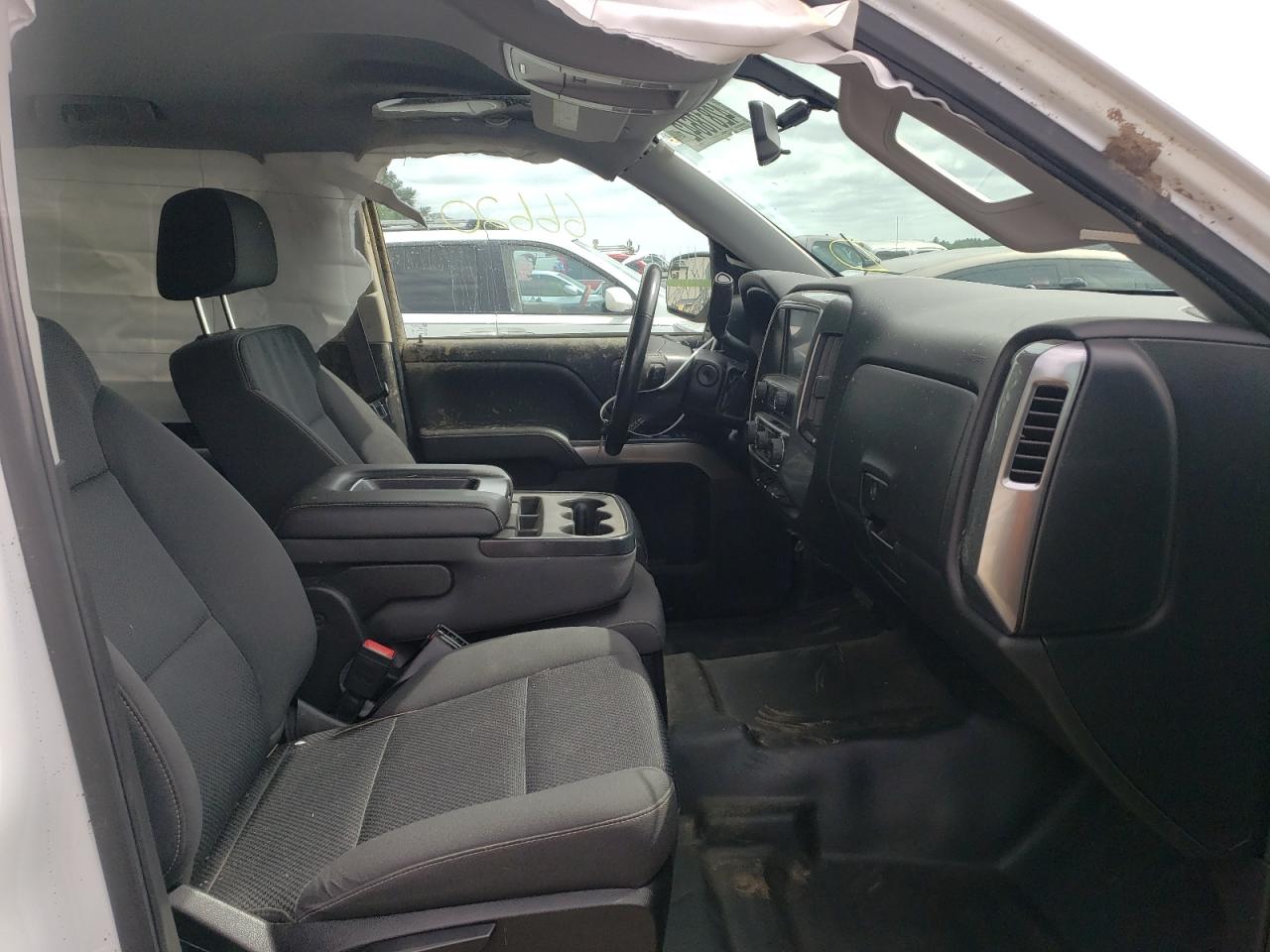 Photo 5 from auction – 2017 CHEVROLET SILVERADO with VIN 3GCUKREC3HG488676