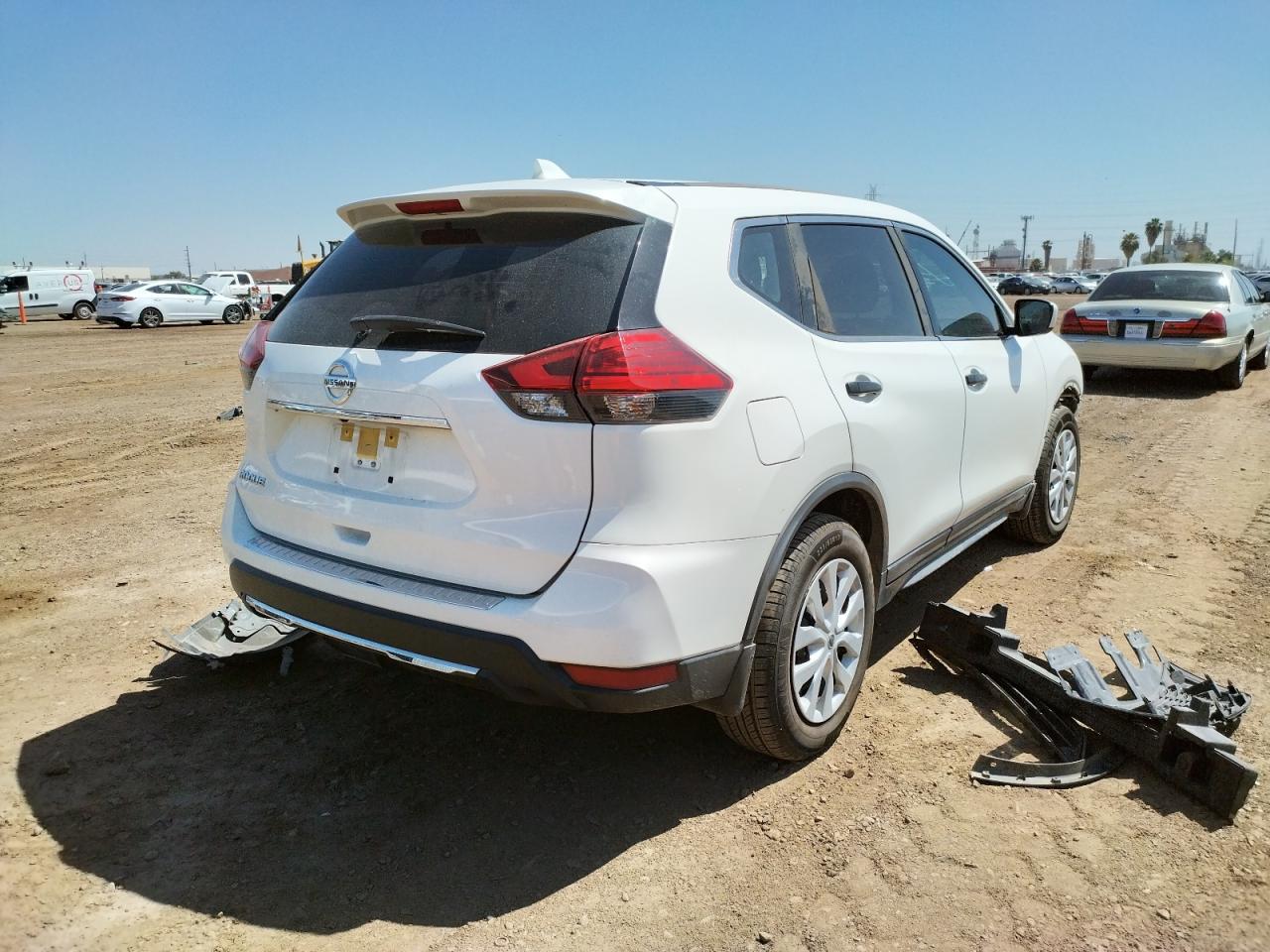 Photo 4 from auction – 2017 NISSAN ROGUE S with VIN JN8AT2MT3HW139130