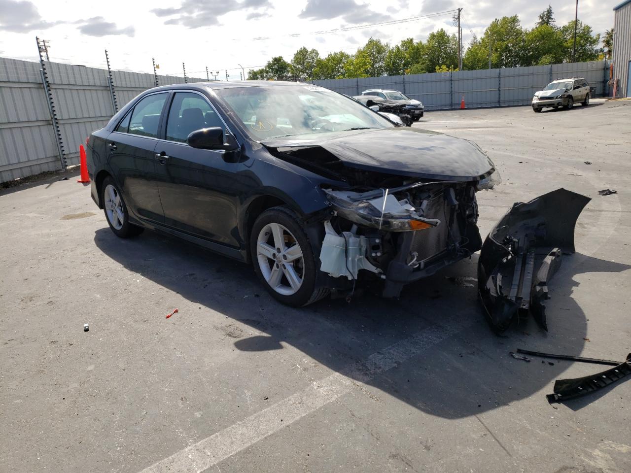 TOYOTA CAMRY BASE 2012 z numerem VIN 4T1BF1FK5CU152869 - Zdjęcie z aukcji