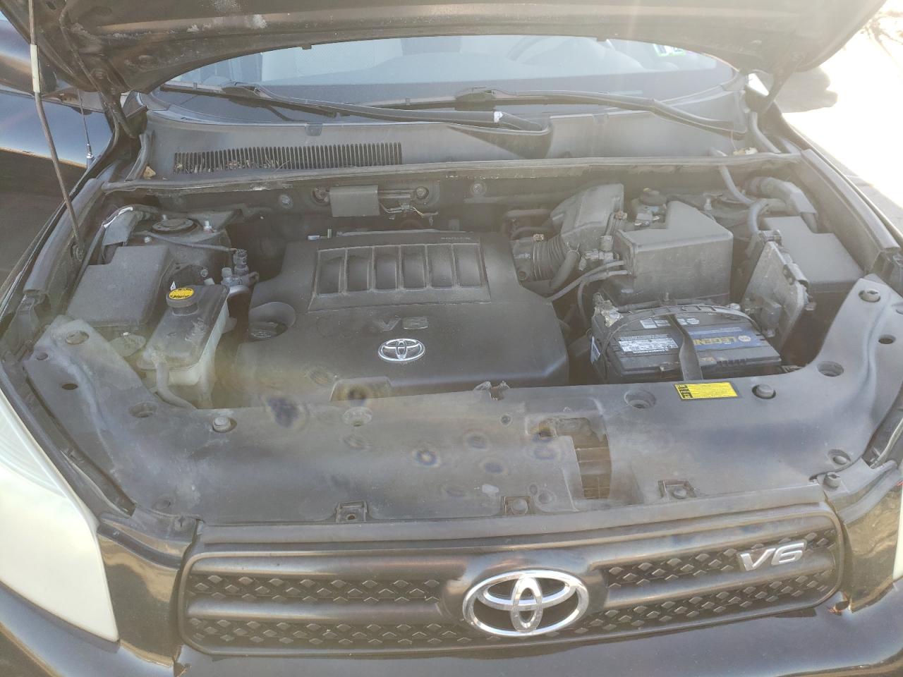 Photo 7 from auction – 2007 TOYOTA RAV4 with VIN JTMBK33V476015345