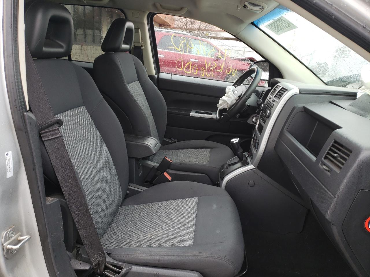 Photo 5 from auction – 2008 JEEP COMPASS SP with VIN 1J8FF47W58D618812