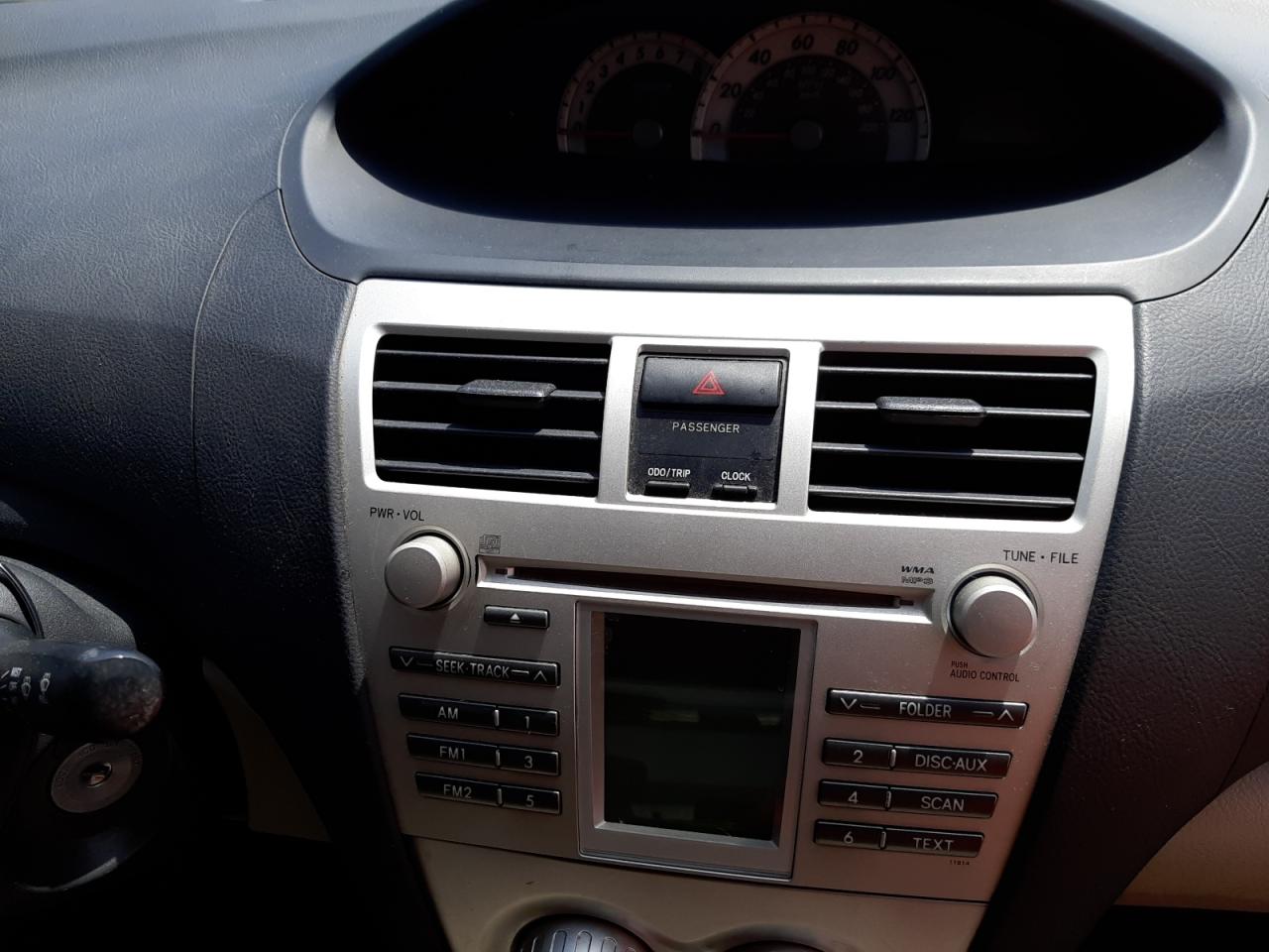 Photo 9 from auction – 2007 TOYOTA YARIS with VIN JTDBT903171077933