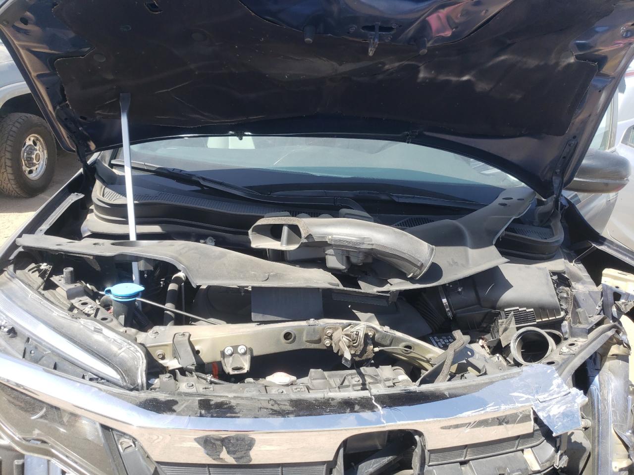 Photo 7 from auction – 2019 HONDA PILOT LX with VIN 5FNYF6H16KB020484