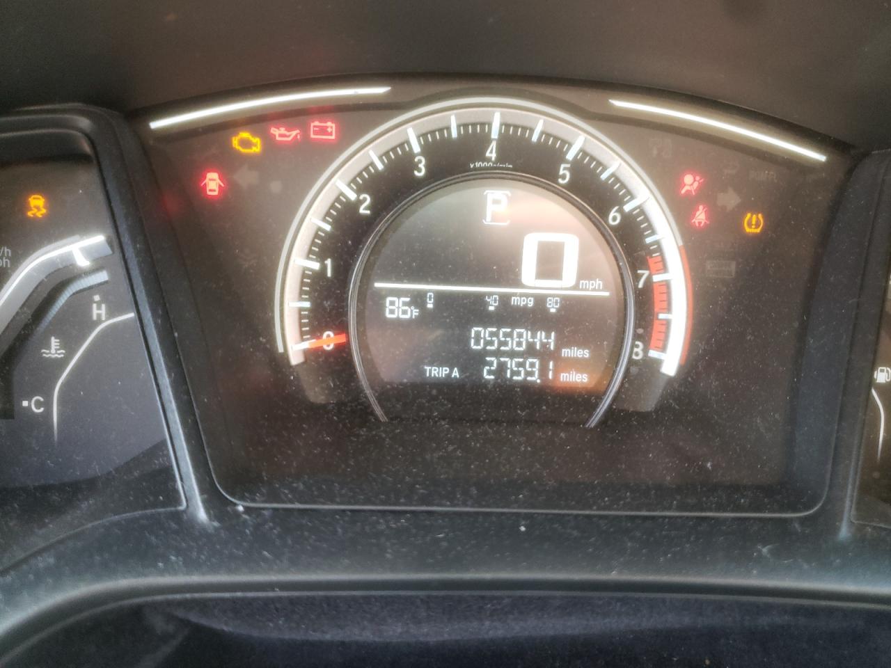 Photo 8 from auction – 2017 HONDA CIVIC LX with VIN 19XFC2F52HE061725