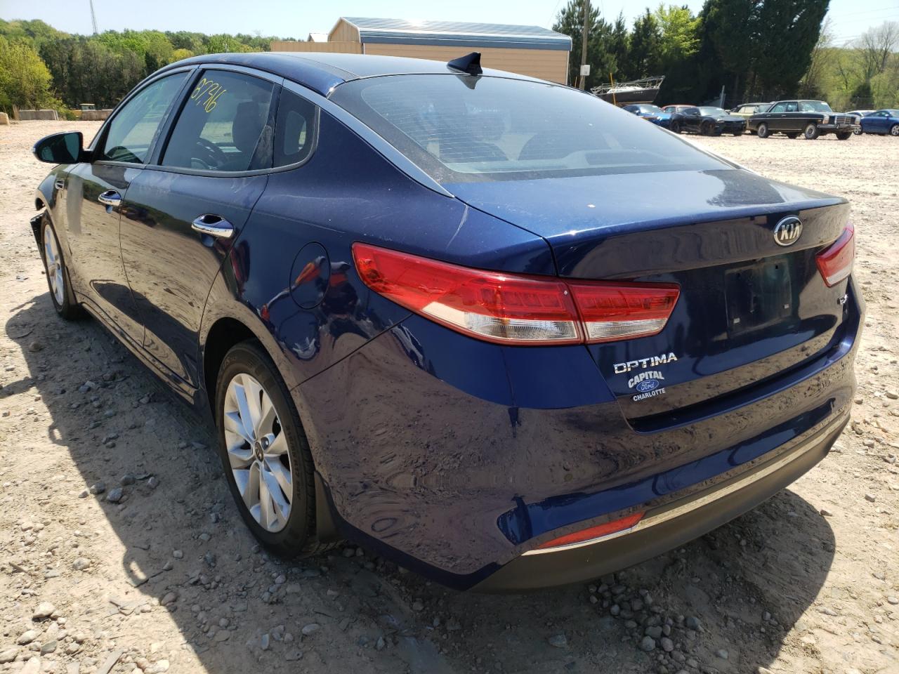 Photo 3 from auction – 2016 KIA OPTIMA EX with VIN 5XXGU4L31GG119216