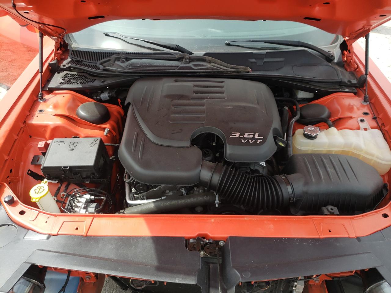 Photo 7 from auction – 2018 DODGE CHALLENGER with VIN 2C3CDZAG7JH116539