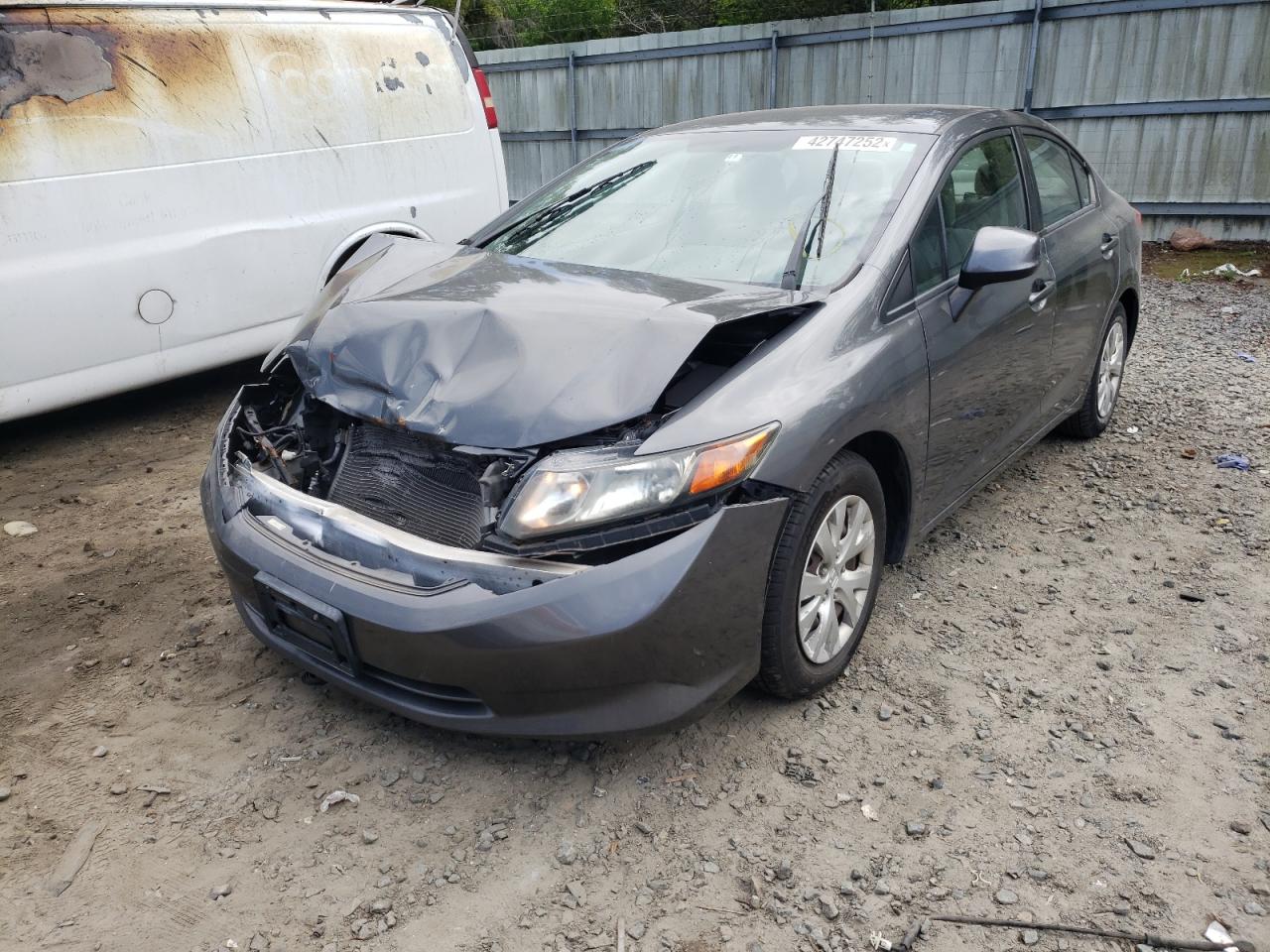 Photo 2 from auction – 2012 HONDA CIVIC LX with VIN 19XFB2F52CE029241