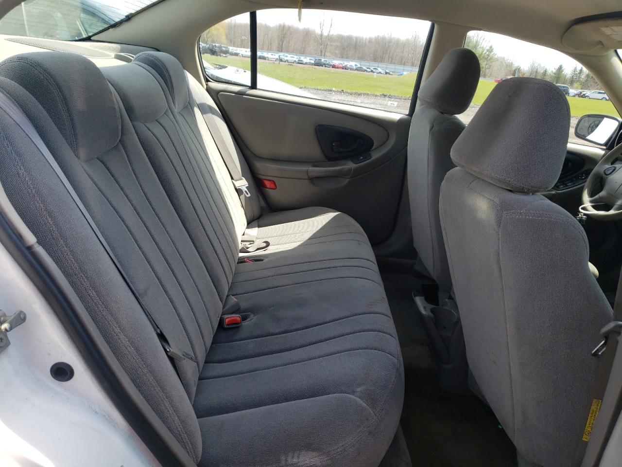 Photo 6 from auction – 2005 CHEVROLET MALIBU with VIN 1G1ND52F45M154115