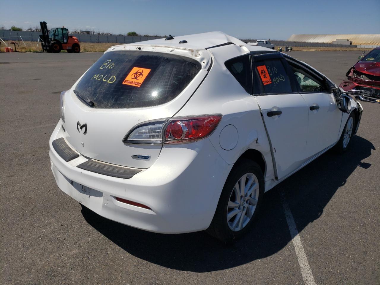 Photo 4 from auction – 2012 MAZDA 3 I with VIN JM1BL1L83C1595545