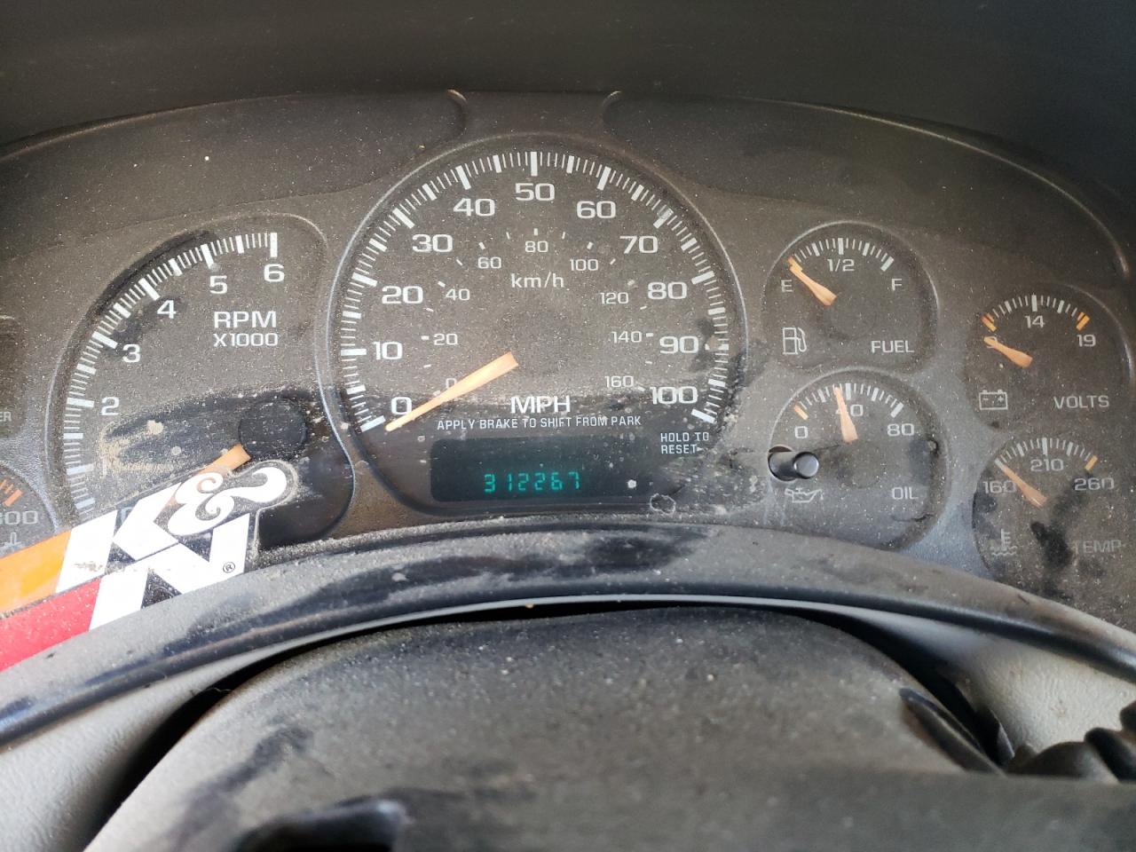 Photo 8 from auction – 2001 GMC SIERRA K25 with VIN 1GTHK23U31F169547