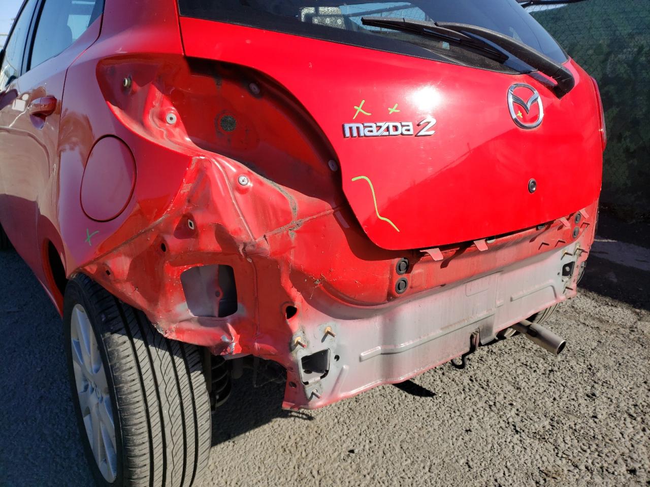 Photo 9 from auction – 2012 MAZDA MAZDA2 with VIN JM1DE1LY5C0141600