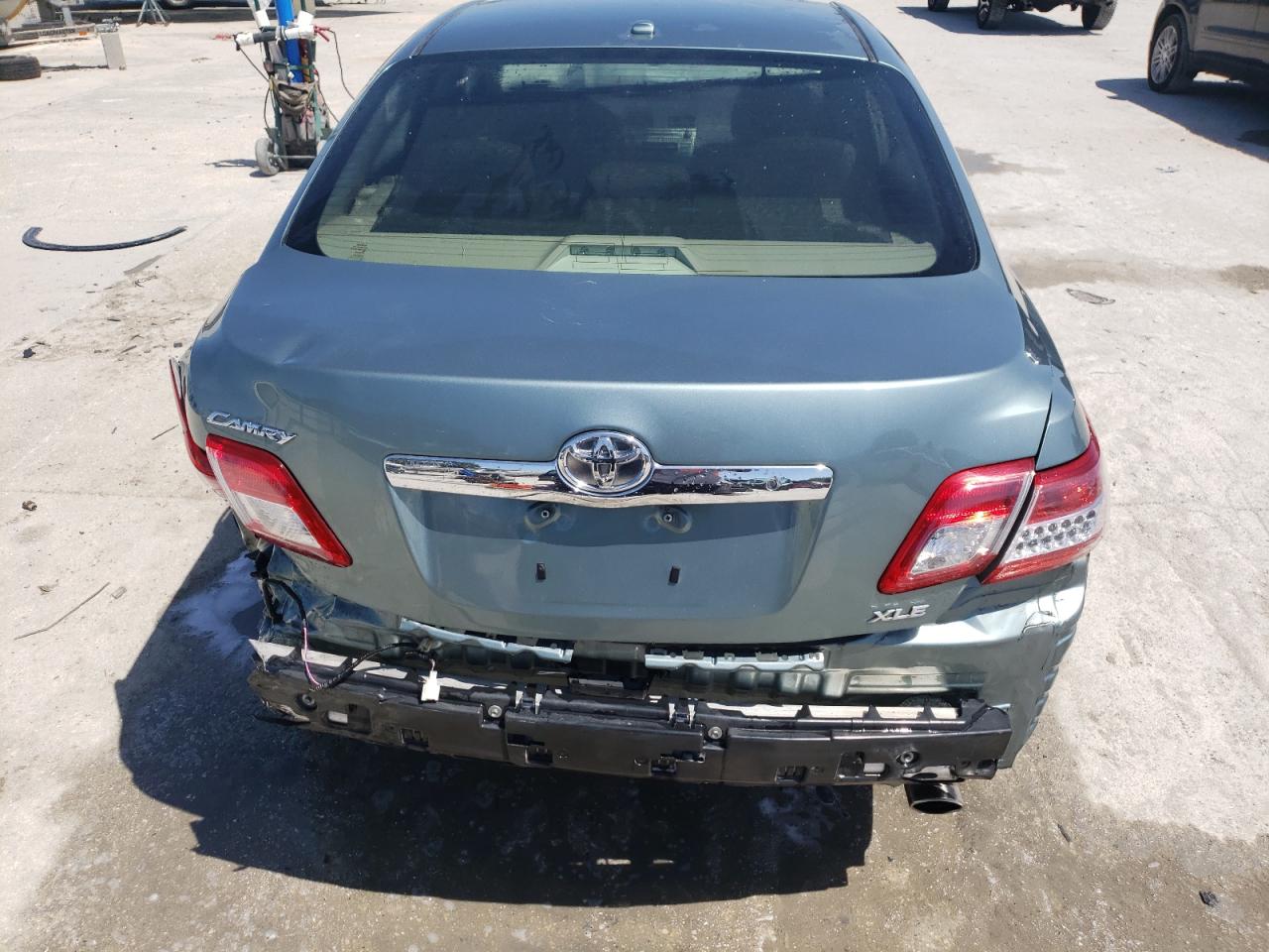 Photo 9 from auction – 2011 TOYOTA CAMRY BASE with VIN 4T1BF3EK3BU752611