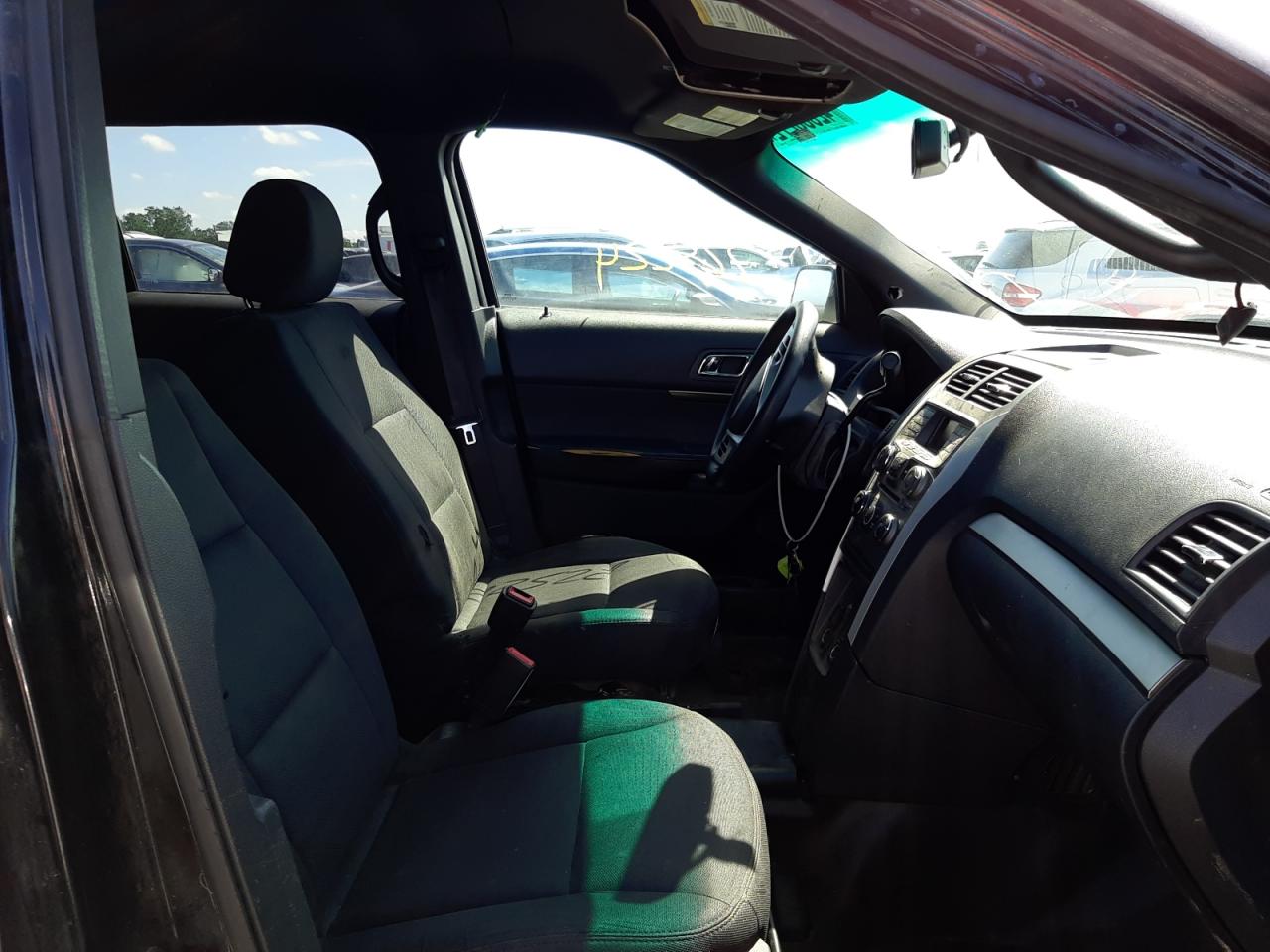 Photo 9 from auction – 2015 FORD EXPLORER P with VIN 1FM5K8AR3FGA94379