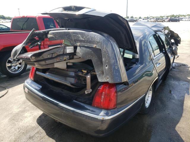 صورة رقم 4 من المزاد - 2002 LINCOLN TOWN CAR E مع VIN 1LNHM81W82Y640319