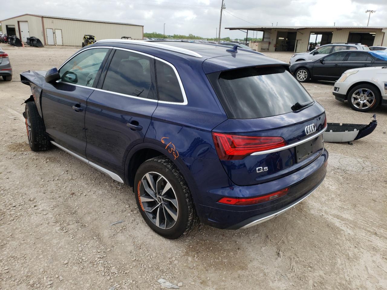 Photo 3 from auction – 2021 AUDI Q5 PREMIUM with VIN WA1BAAFY6M2003160
