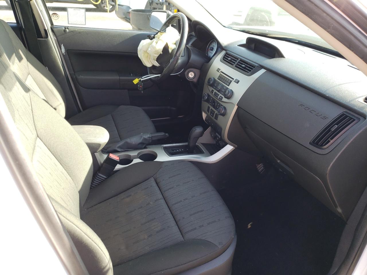Photo 5 from auction – 2008 FORD FOCUS SE with VIN 1FAHP35N18W280322