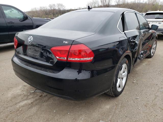 Photo 4 from auction – 2015 VOLKSWAGEN PASSAT S with VIN 1VWAS7A31FC112052