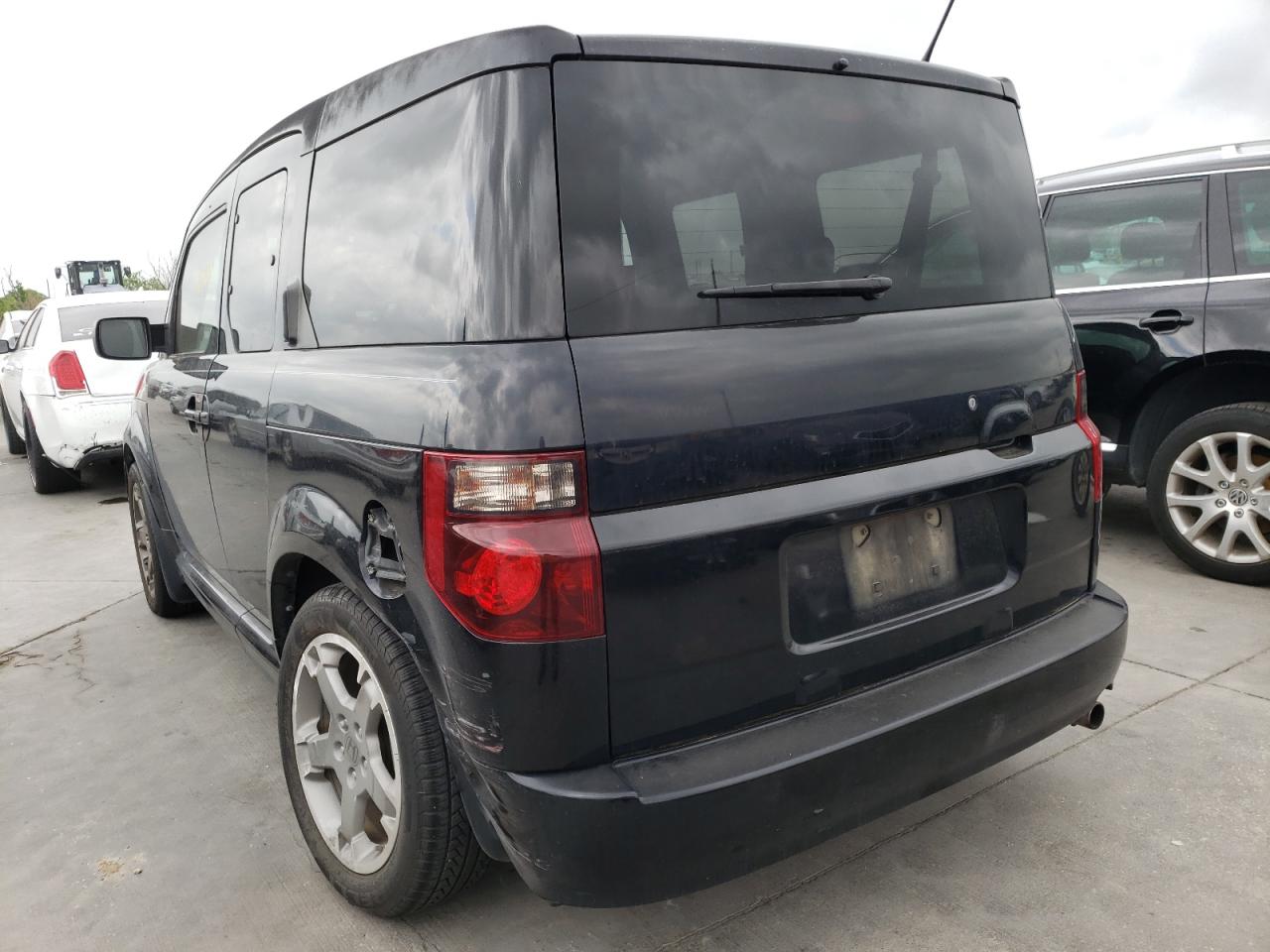 Photo 3 from auction – 2008 HONDA ELEMENT SC with VIN 5J6YH18968L009052