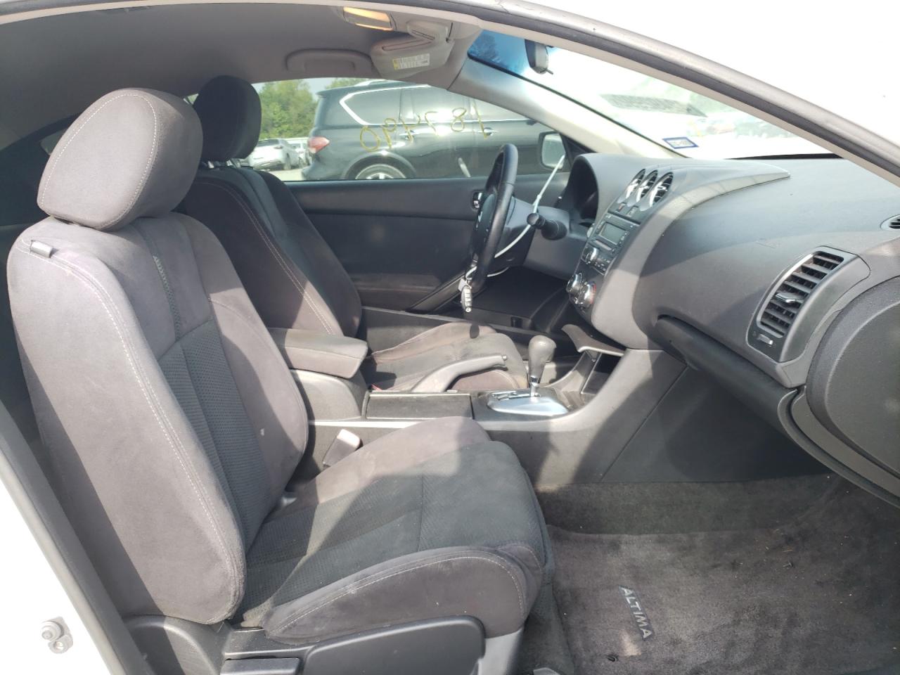 Photo 5 from auction – 2011 NISSAN ALTIMA S with VIN 1N4AL2EP8BC143136