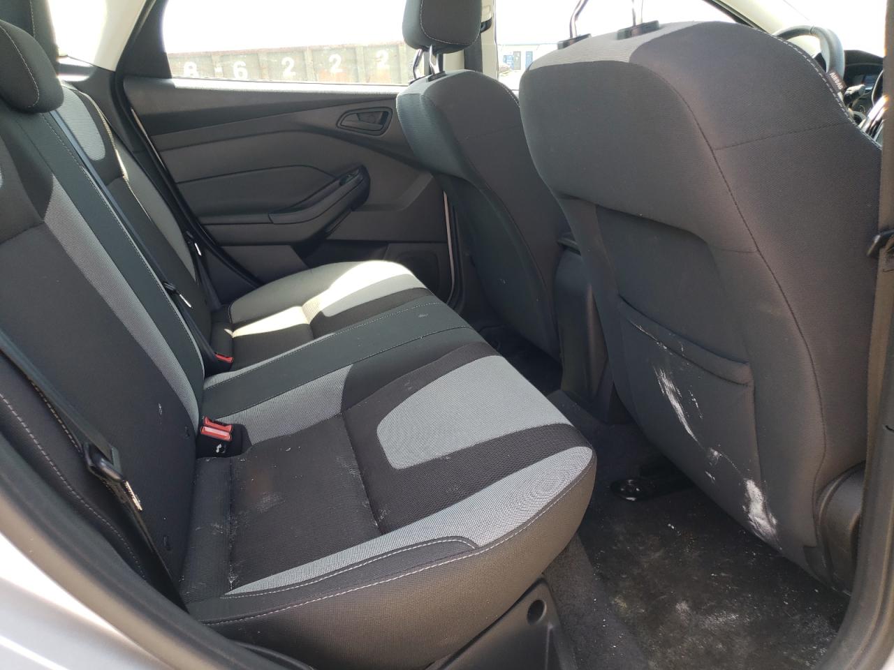 Photo 6 from auction – 2012 FORD FOCUS SE with VIN 1FAHP3F27CL225128