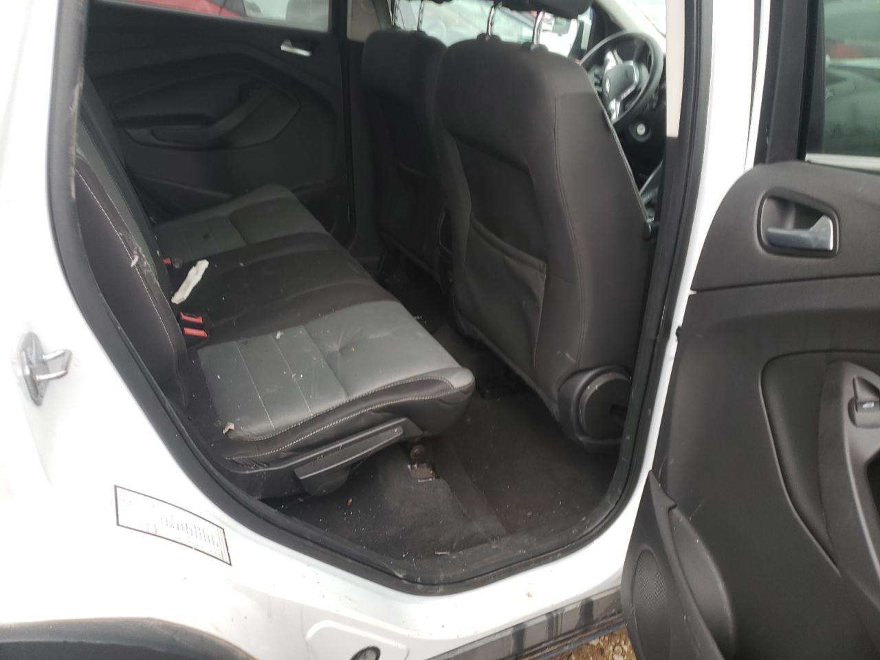 Photo 6 from auction – 2015 FORD ESCAPE SE with VIN 1FMCU0G70FUA19195