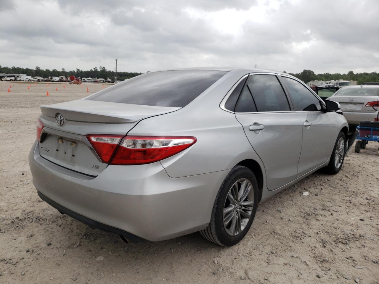 Photo 4 from auction – 2017 TOYOTA CAMRY LE with VIN 4T1BF1FK7HU434227
