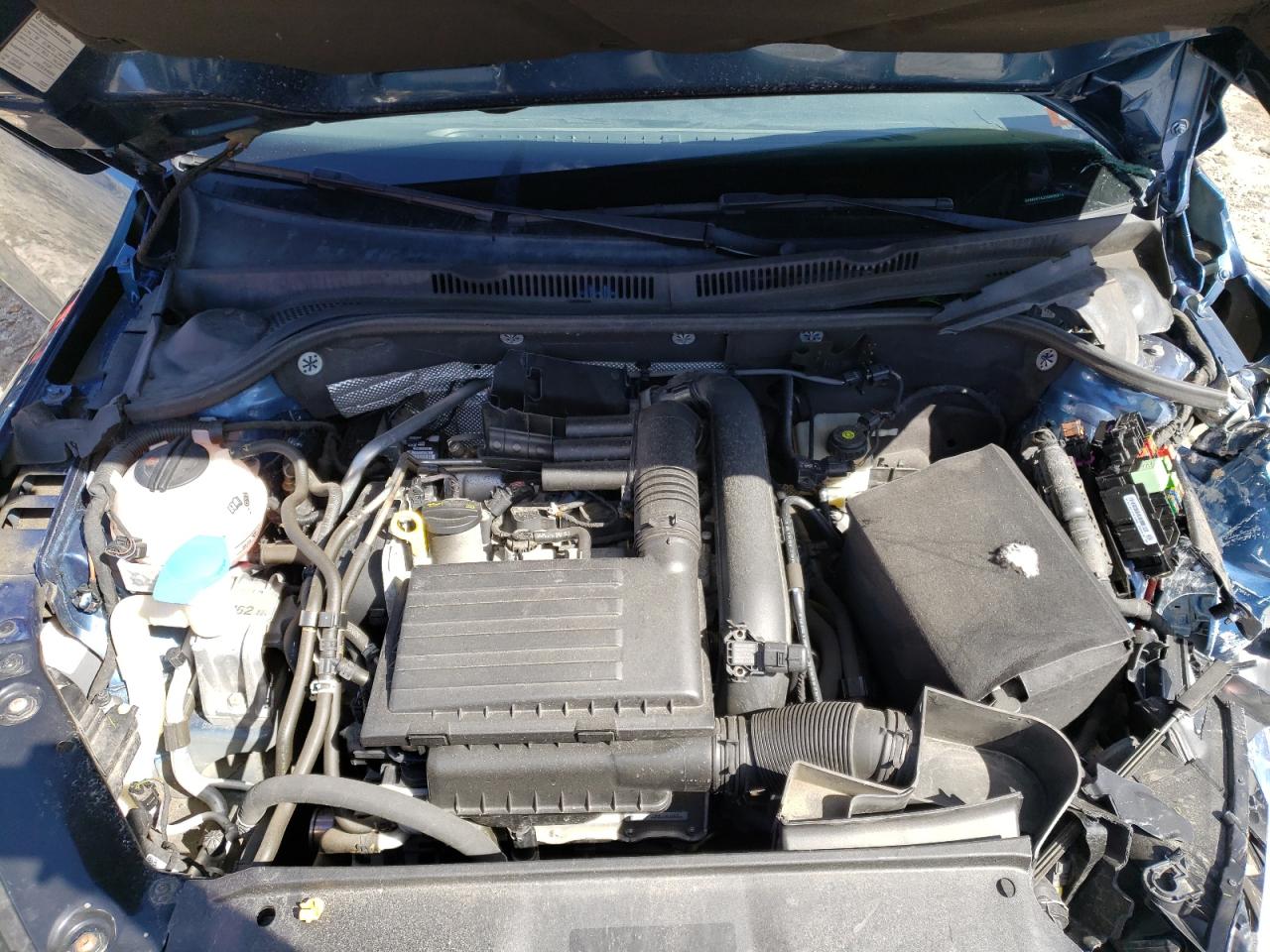 Photo 7 from auction – 2016 VOLKSWAGEN JETTA SE with VIN 3VWD67AJ3GM358147