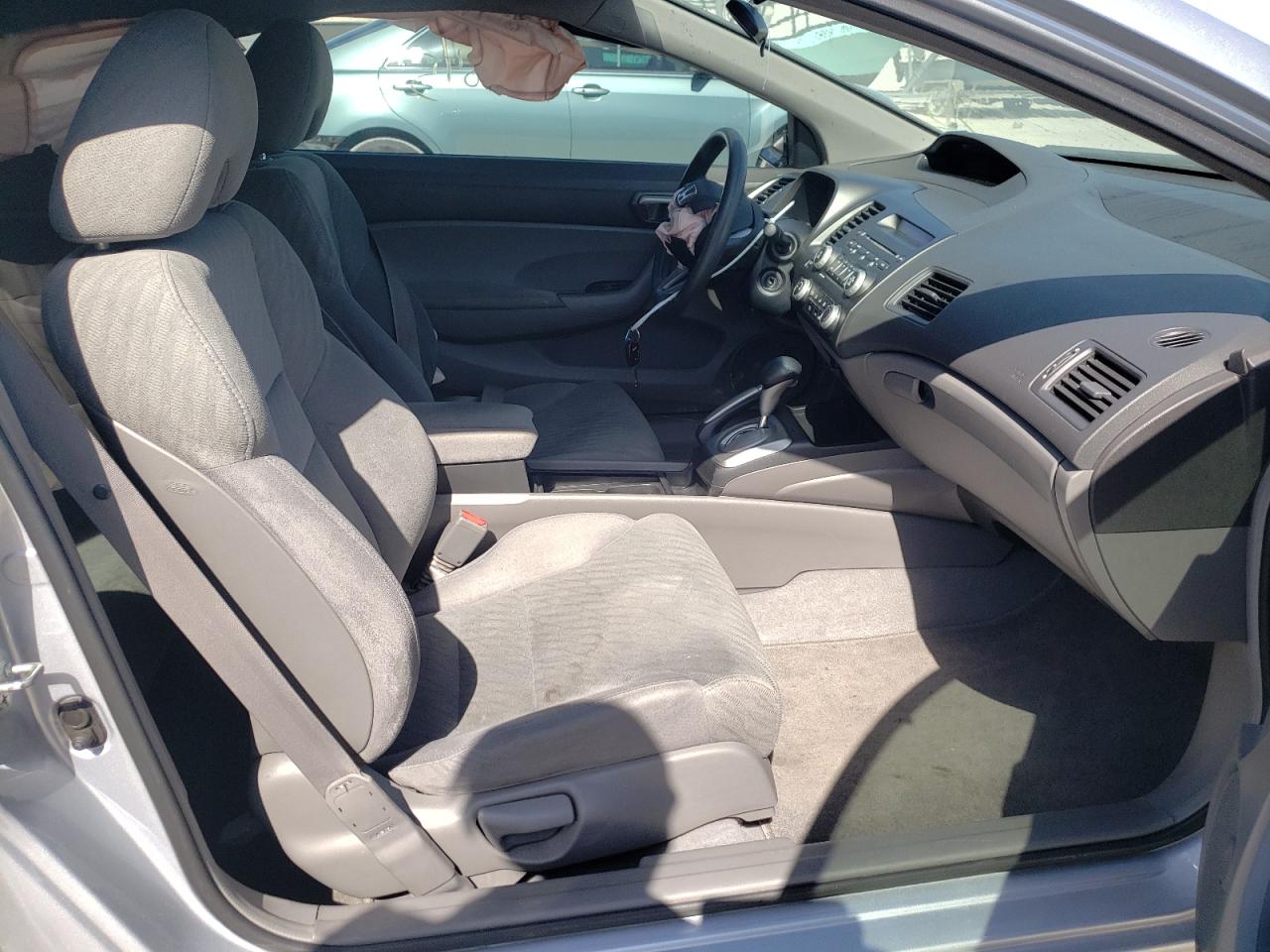 Photo 5 from auction – 2011 HONDA CIVIC LX with VIN 2HGFG1B67BH502503