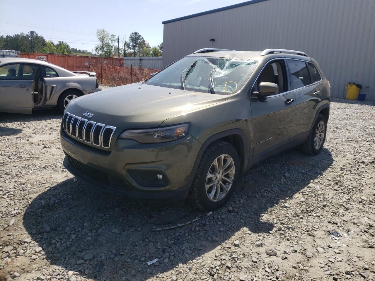 Photo 2 from auction – 2019 JEEP CHEROKEE L with VIN 1C4PJLCB9KD222543