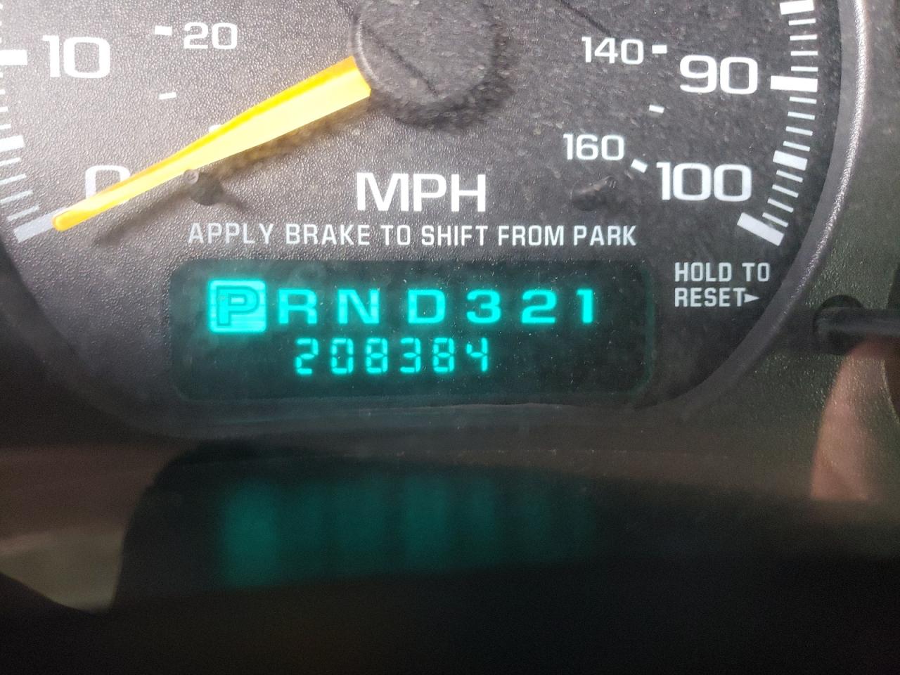 Photo 8 from auction – 2001 CHEVROLET SILVERADO with VIN 1GCEK19TX1E128141